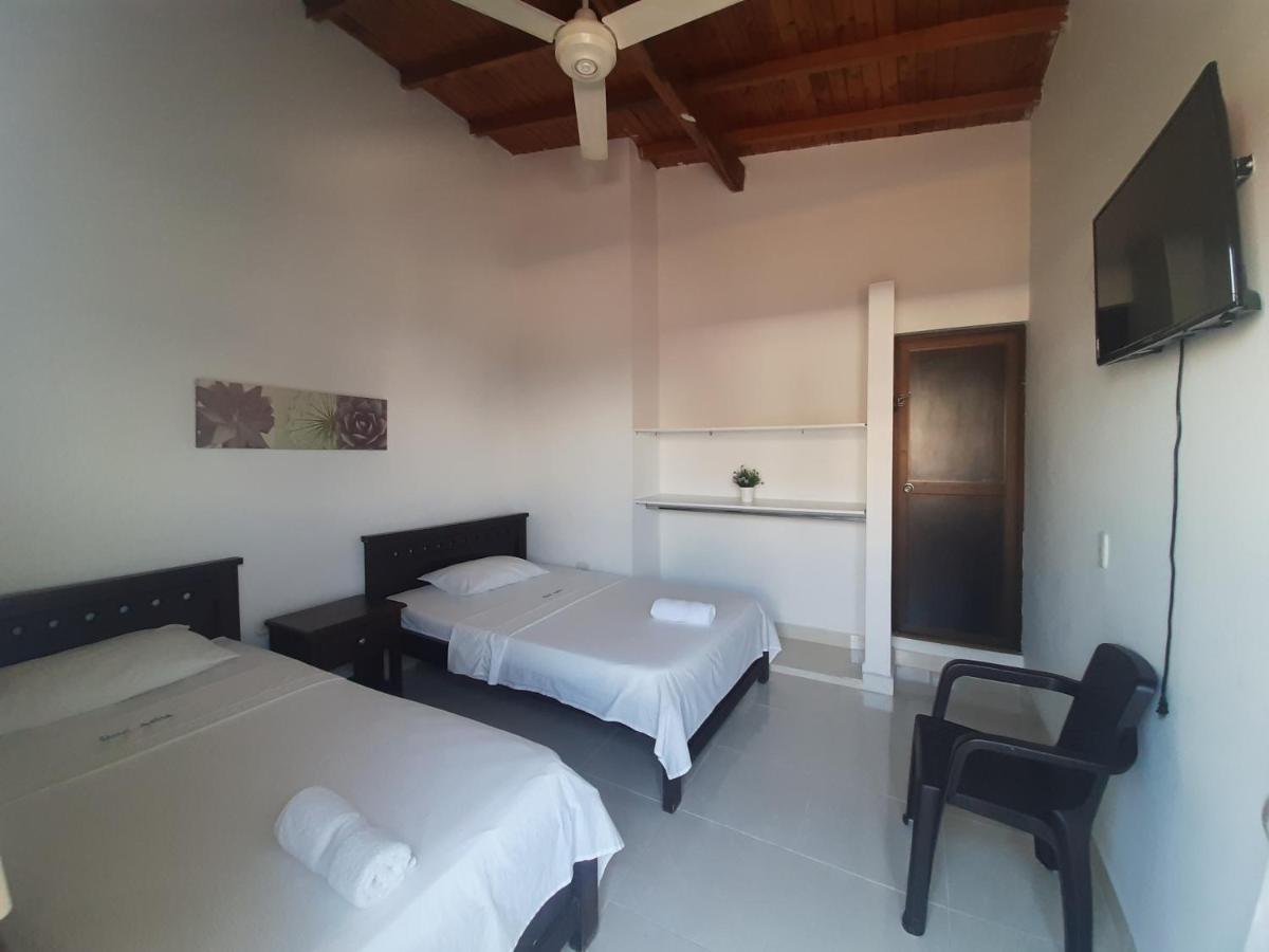 Hotel Anita Puerto Berrio Extérieur photo